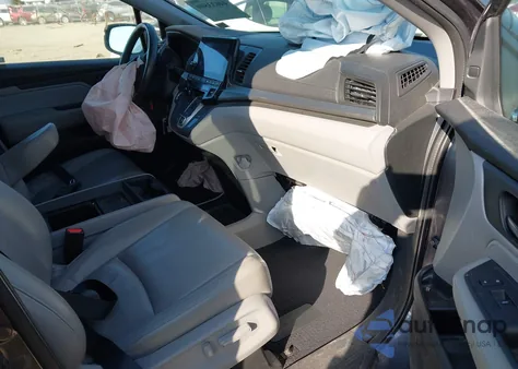 2018 Honda Odyssey Ex-L из США, поврежденный, VIN 5FNRL6H78JB108260